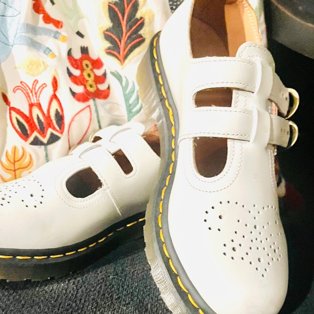 New White, Mary Jane, Doc Martens